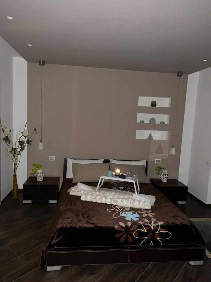 Al Centro Exclusive Apartment Bríndisi Exterior foto